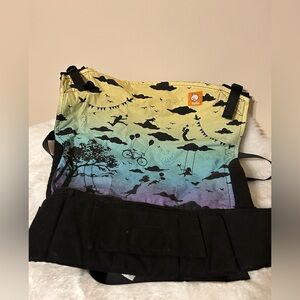 Tula toddler Carrier Daydreamer pattern